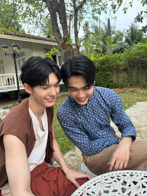 จาฤกรติชา poszter