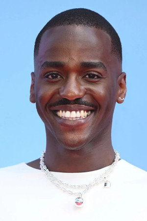 Ncuti Gatwa profil kép