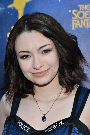 Jodelle Ferland profil kép