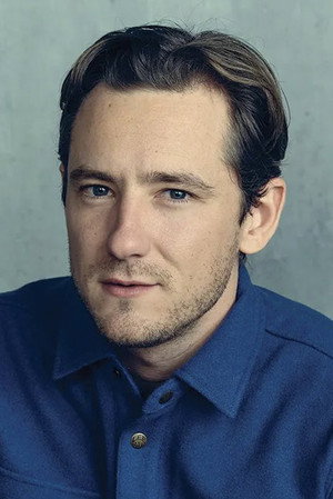 Lewis Pullman profil kép