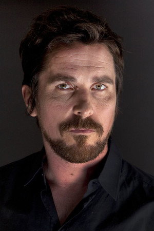 Christian Bale profil kép