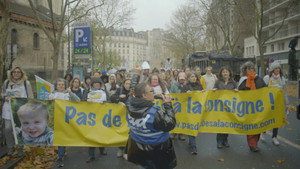 Crèches, razzia sur les bébés kép