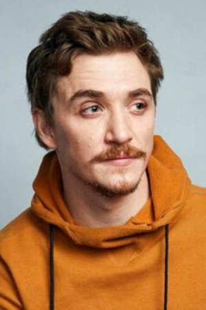 Kyle Gallner profil kép