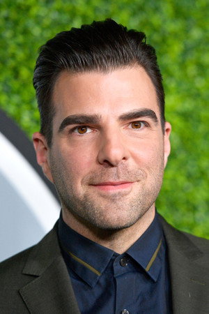 Zachary Quinto profil kép