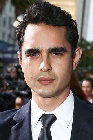 Max Minghella profil kép