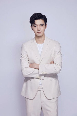 星擇 profil kép