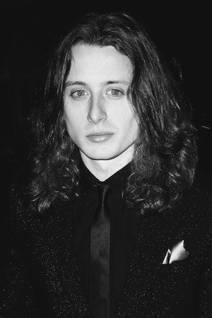 Rory Culkin profil kép