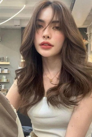 ชาล็อต ออสติน profil kép