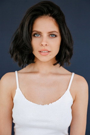 Ангелина Пахомова profil kép