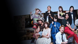 生き残った6人によると kép