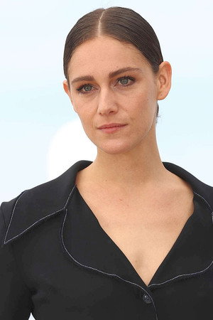 Ariane Labed profil kép