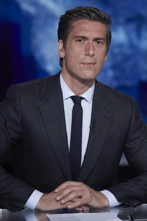 World News Tonight with David Muir poszter