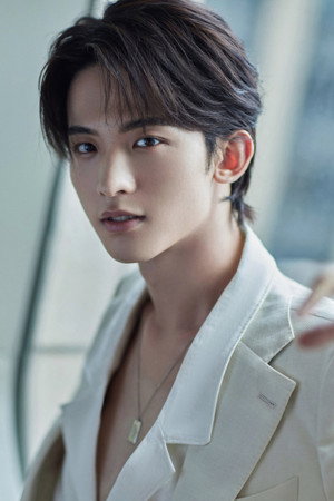 Chang Huasen profil kép
