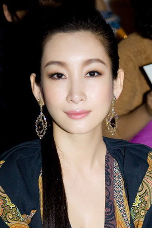 秦海璐 profil kép