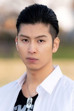 長谷川慎 profil kép