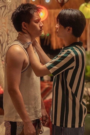 ผมเจอเจ้าชายบนชายหาด poszter