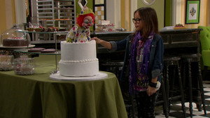 The Haunted Hathaways 1. évad Ep.1 1. epizód