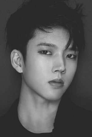남우현 profil kép