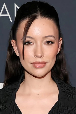 Christian Serratos profil kép
