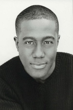 E. Roger Mitchell profil kép