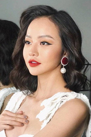 Kiều Ngân profil kép