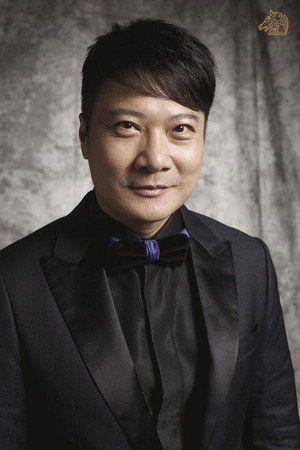 錢嘉樂 profil kép