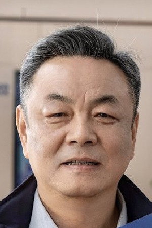 曹毅 profil kép