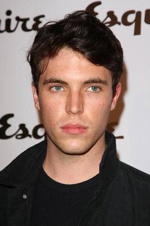 Tom Hughes profil kép