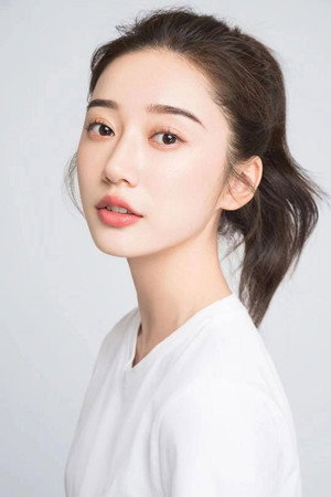 祁憶 profil kép