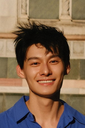 汪卓成 profil kép