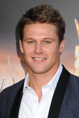 Zach Roerig profil kép