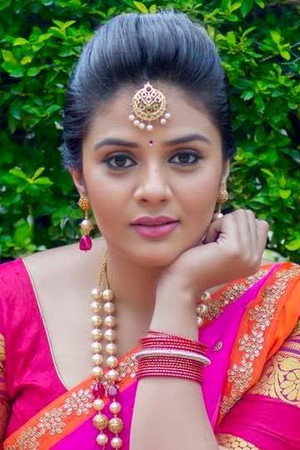 Sreemukhi profil kép