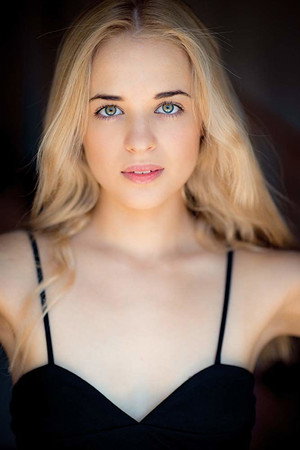Raechelle Banno profil kép