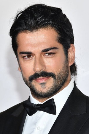 Burak Özçivit profil kép