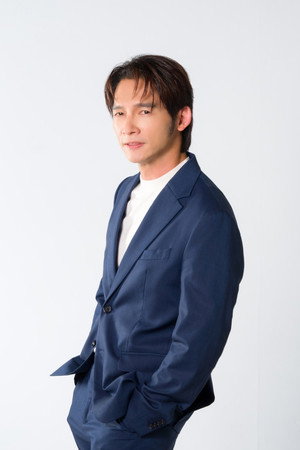 温昇豪 profil kép