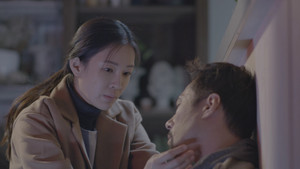 伺机 kép