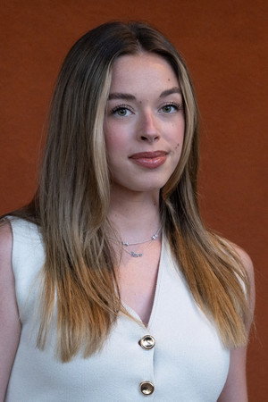 Emma Broyon profil kép