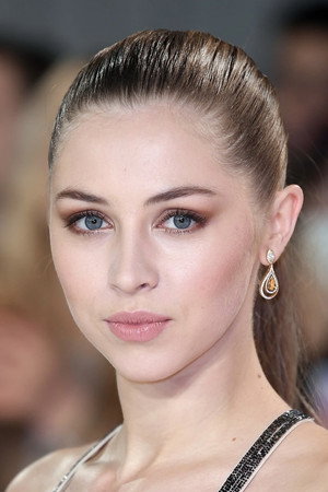 Hermione Corfield profil kép