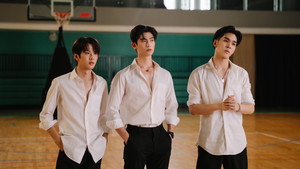 กี่หมื่นฟ้า kép