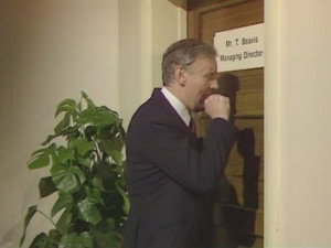 Ever Decreasing Circles 4. évad Ep.7 7. epizód