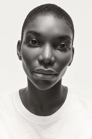 Michaela Coel profil kép