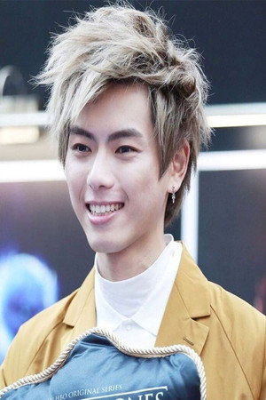 郭嘉駿 profil kép
