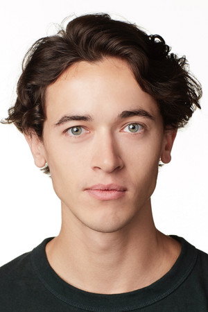 Tom Blyth profil kép