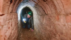 Underground Marvels 2. évad Ep.10 10. epizód