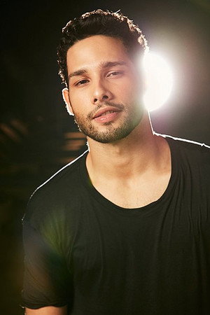 Siddhant Chaturvedi profil kép