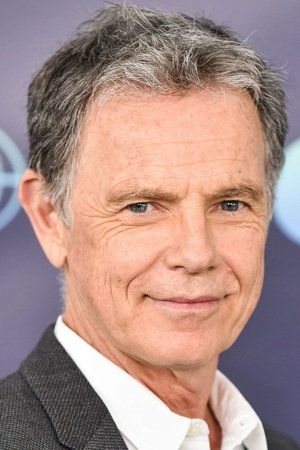Bruce Greenwood profil kép