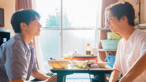 キスは捜査のあとで kép