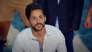 Hayat Sevince Güzel 1. évad Ep.13 13. epizód