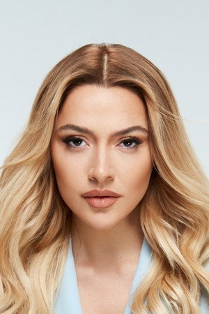 Hadise profil kép