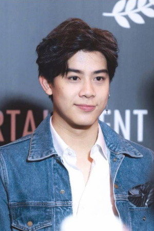 เปี่ยมชล ดำรงสุนทรชัย profil kép